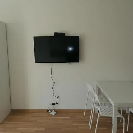 Brand New Two #23 With Free Parking In The Center * Praga